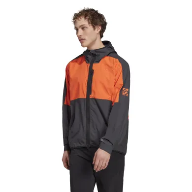 ElementStore - HT9611_6_APPAREL_On Model_Side View_white