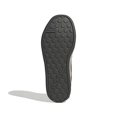 ElementStore - IH0819_4_FOOTWEAR_Photography_Bottom View_white