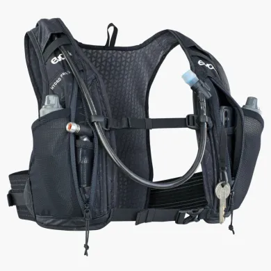 ElementStore - 100326100_HYDRO_PRO_3_HYDRATION_BLADDER_1_5_dt03_800x800